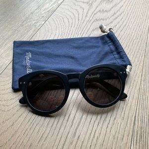 Madewell Black Hepcat Sunglasses
